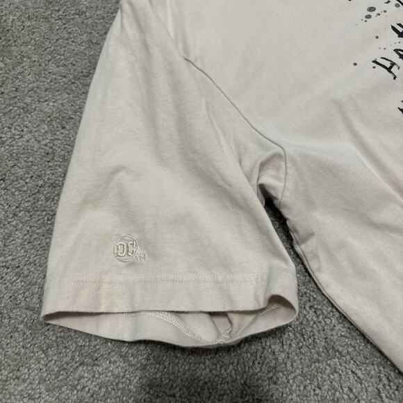 Uniqlo x Jean Michel Basquiat x Warner Bros Shirt Batman The Joker Art Size L - Picture 6 of 8